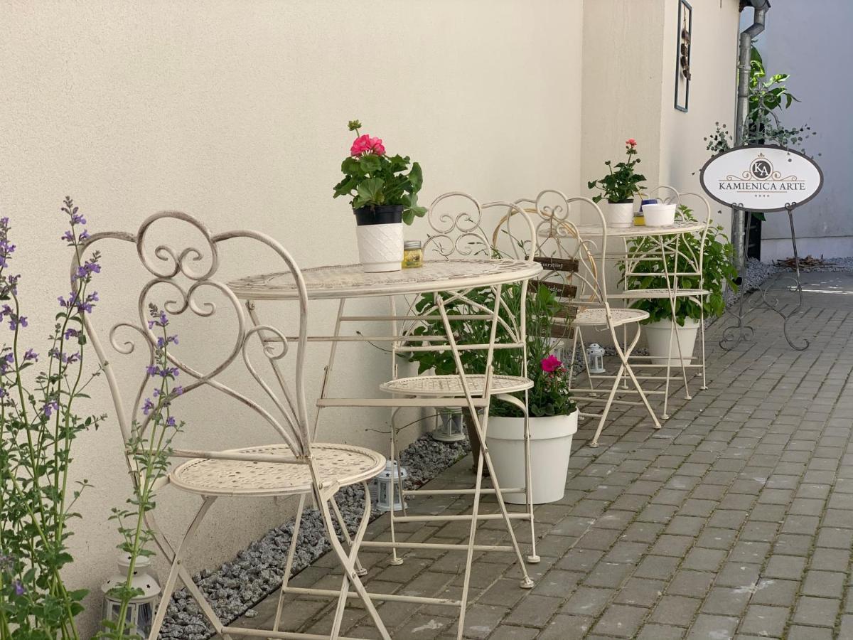 Apartamenty Kamienica Arte 1 Устка Экстерьер фото