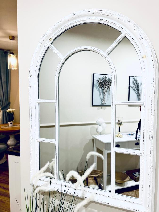 Apartamenty Kamienica Arte 1 Устка Экстерьер фото