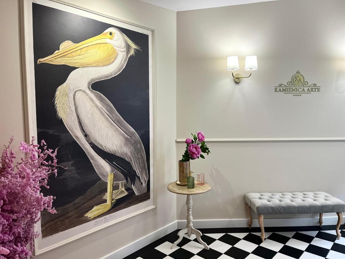 Apartamenty Kamienica Arte 1 Устка Экстерьер фото
